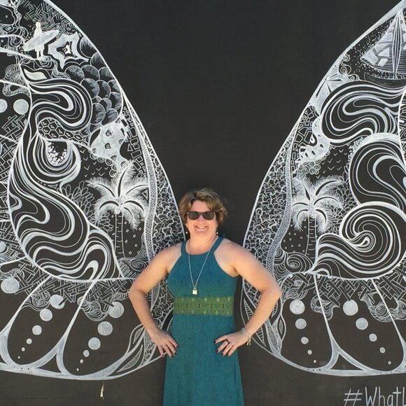 Hello!  I am Cathy and I am happy to meet you! - Picture 1 of 3